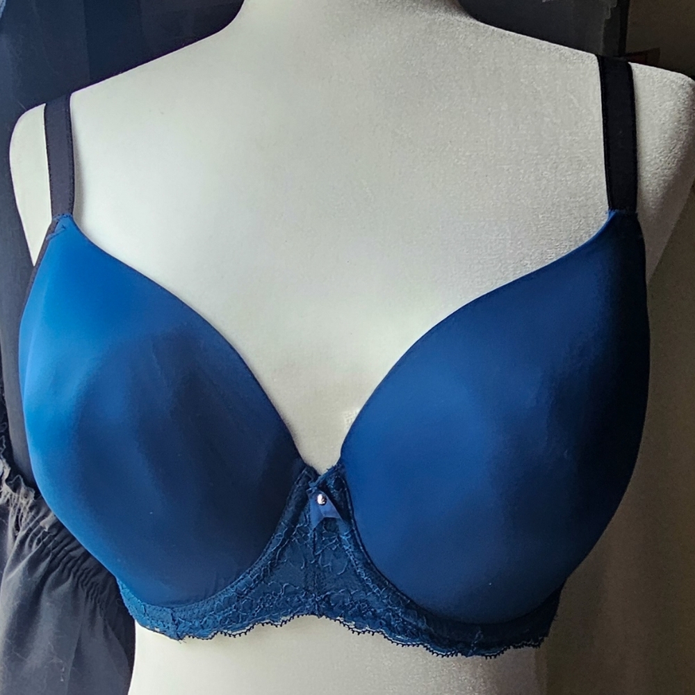 Freya Offbeat Moulded Demi Bra Blue 32H (US) / 32FF (UK) FG187138